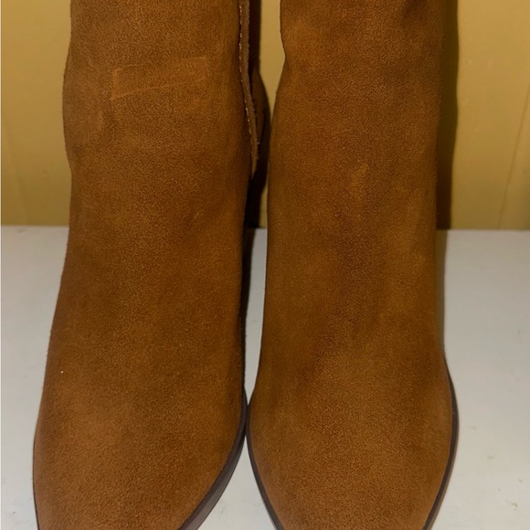 Women's boots in light brown suede size 7. (107) - Picture 3 of 6
